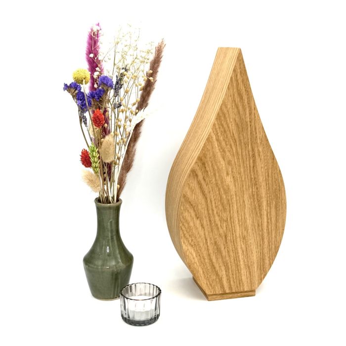 Houten urn Lelie - eikenhout
