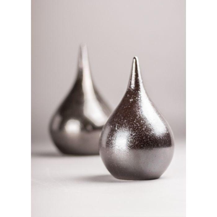 Keramische urn teardrop - metallic bruin (1.30 L)