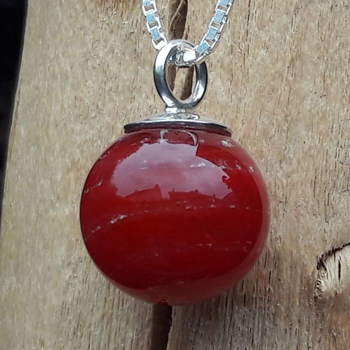Glazen ashanger bol met zilveren kapje - rood (15 mm)